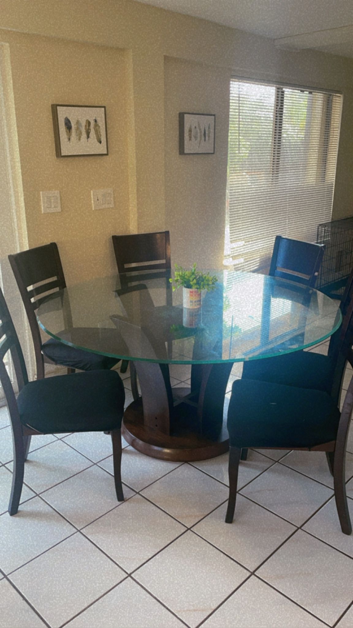 Dining Room Table 6  Chairs 