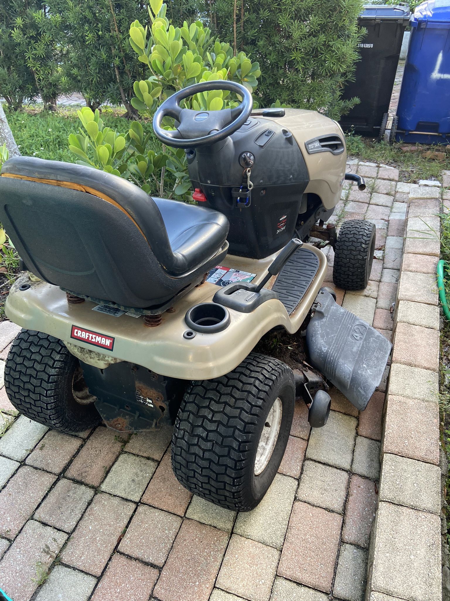 Craftsman 24 Hp Riding Mower for Sale in Fort Lauderdale, FL OfferUp