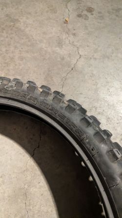 tire 80/100-21