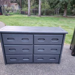 6 Drawer Wood Dresser