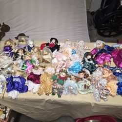 Bundle Of Collection Of Porcelain Dolls All In Good Condition 