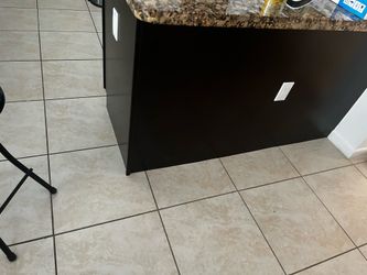 Kitchen cabinets