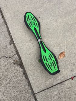 Wave rider street surfing skateboard- green