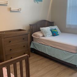 Kids Bed Room Set