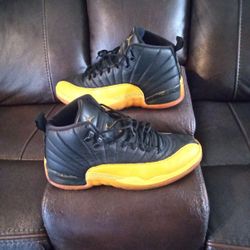 Retro 12 University Gold
