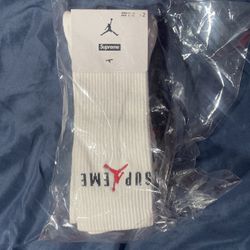 Supreme Jordan White Crew Socks 2-pack Men’s L Size 8-12