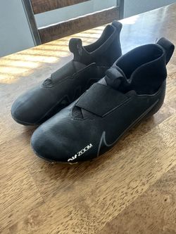 Kids Soccer Cleats 