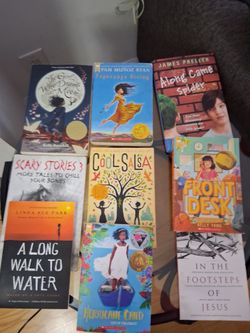 Bundle of books 📚