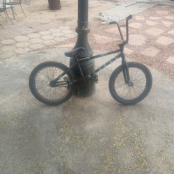 Cult Bike Bmx Style Bike
