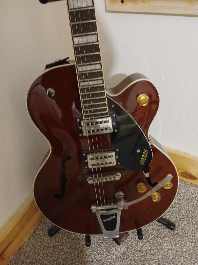 Guitar