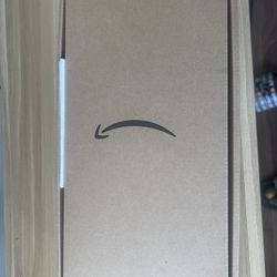 Refurbished Amazon Echo Hub | 8” Smart Control Panel With Alexa