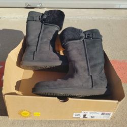 Woman's Ugg Boots 
