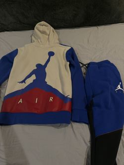 Jordan Merch Medium