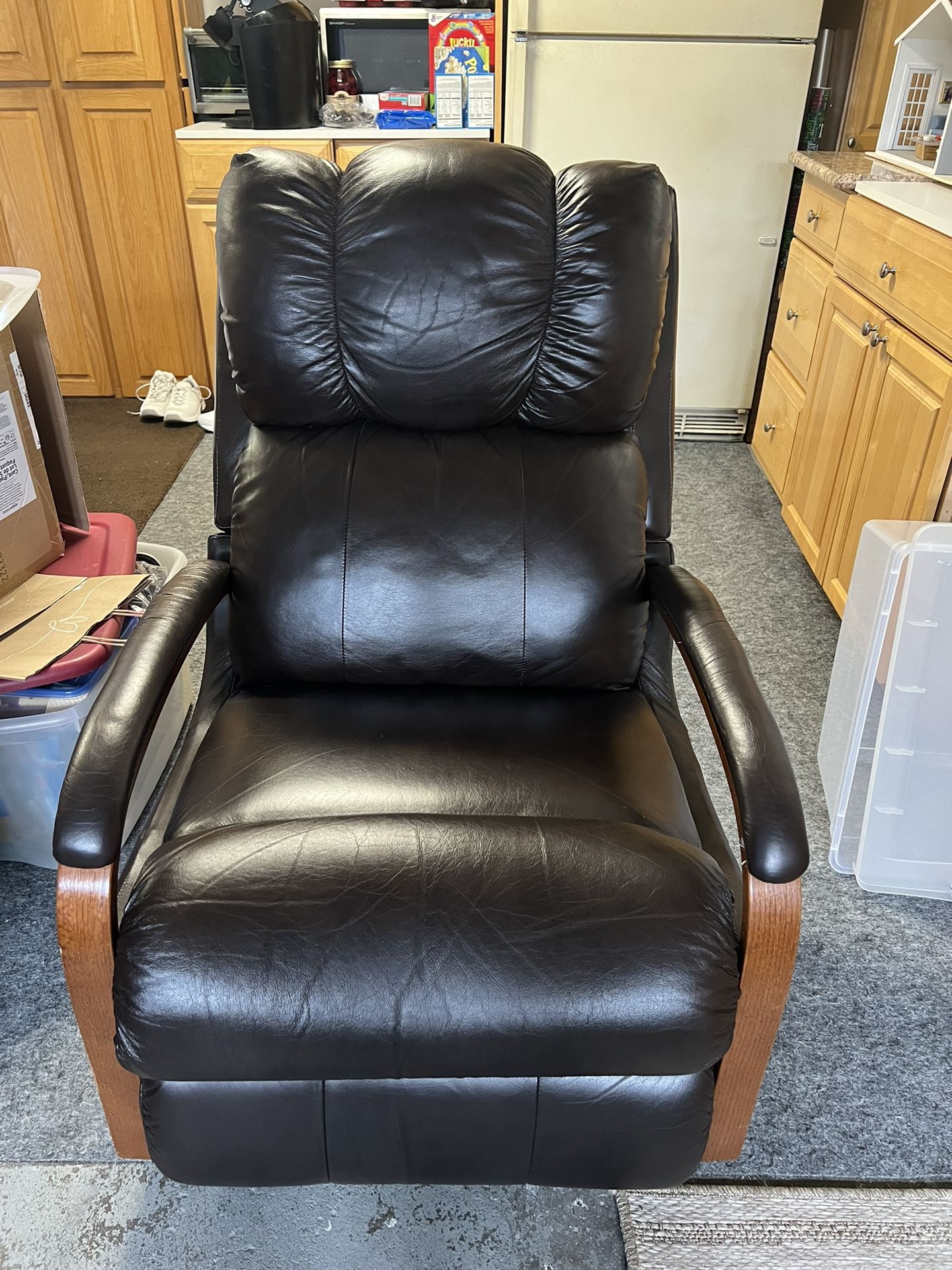 Lazyboy Genuine Leather Recliner Rocker 