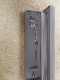 14k Yellow Gold Bracelet With Diamonds