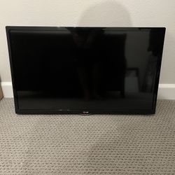 LG 32” TV