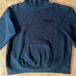 Men’s XL Essentials Hoodie