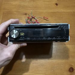 Pioneer Car Deck/CD Receiver 