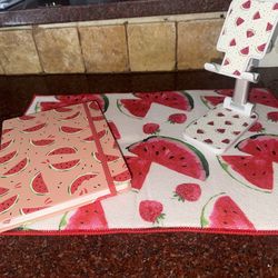 Watermelon themed things