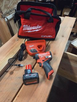 M12 impact driver 4ah battery