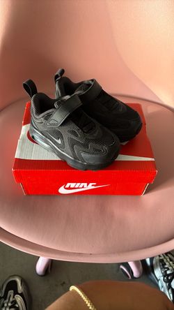 Nike Air Max 200 size 6c