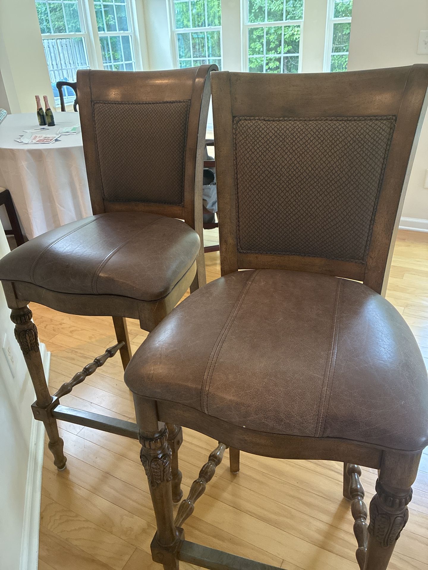 Set of 2 30” Barstools – Elegant & Sturdy