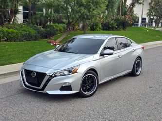 2020 Nissan Altima