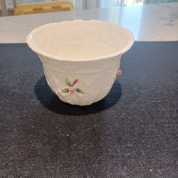 Vintage Bloom Rite Rose Decorated Planter
