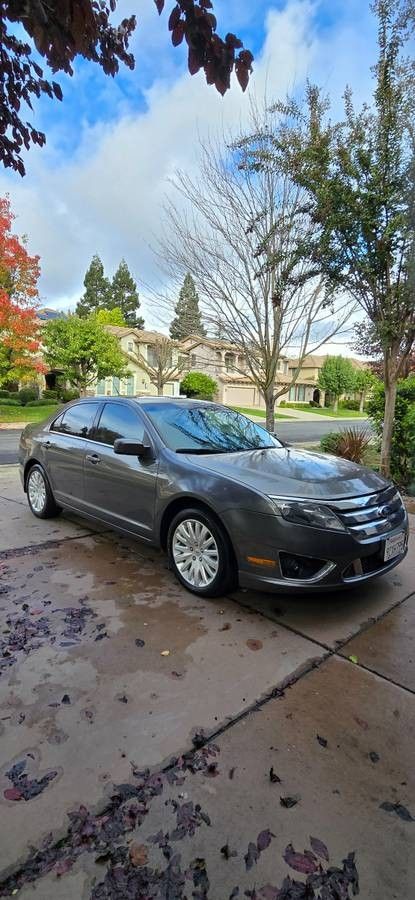 2012 Ford Fusion Hybrid