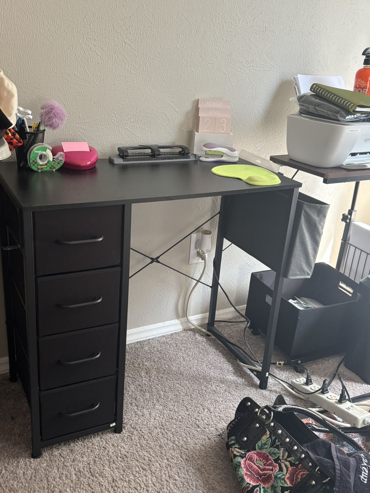 Desk With Drawers 