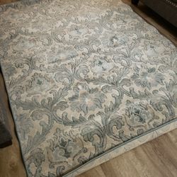 Rug