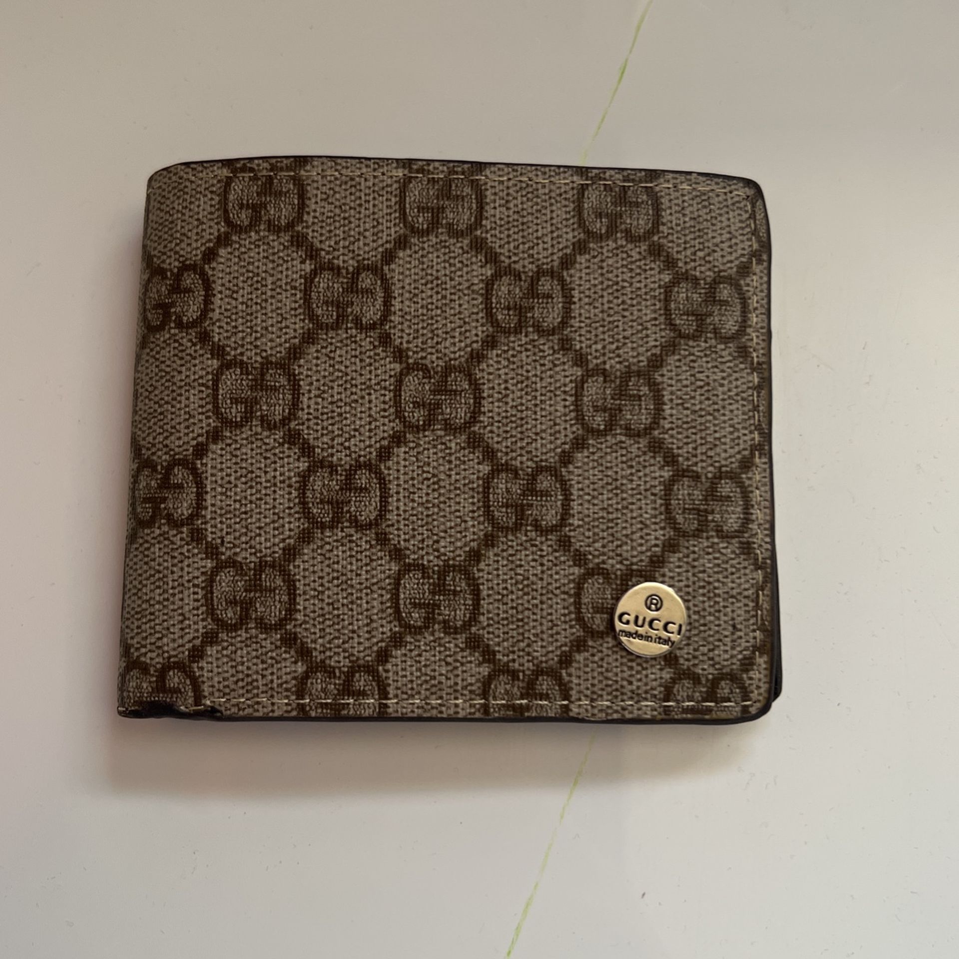 Gucci Wallet 