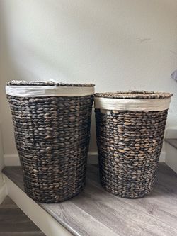 baum essex wicker hamper with lid and liner
