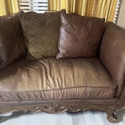 Bella Vista Sofa and Loveseat