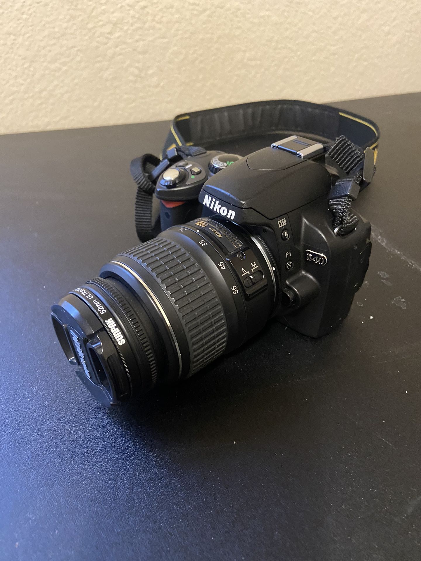 Nikon D40 Camera 