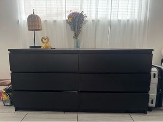 Black dresser