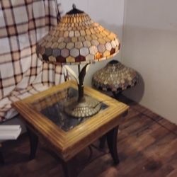 Color Creations In Lamps Google Lens The Ok For 200 I Want 400 The Or 2 Lamps And 2 End Tables