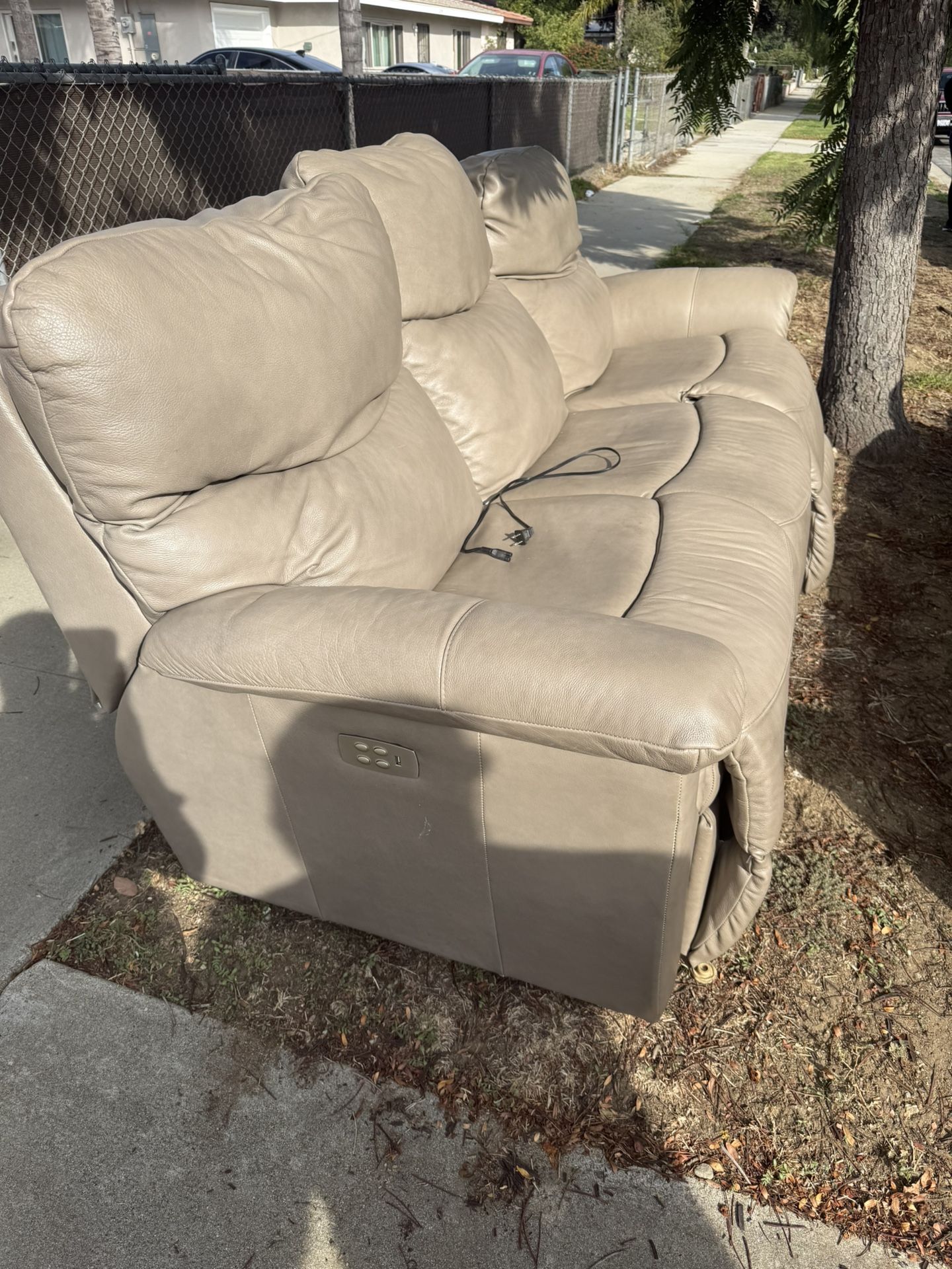 Free Leather Recliner Couches