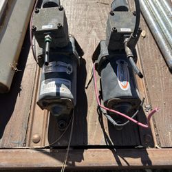 Air Ride Air Compressors And Tank