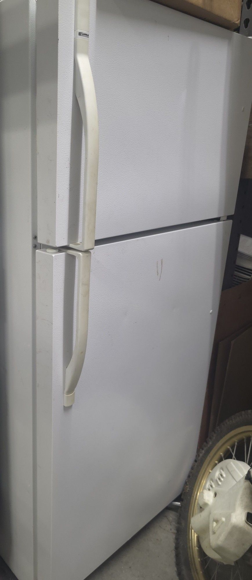 Kenmore Refrigerator 30w X 30d X 65h