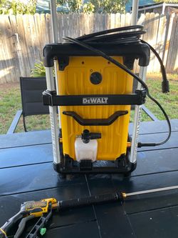 Dewalt 3000 psi electric pressure washer