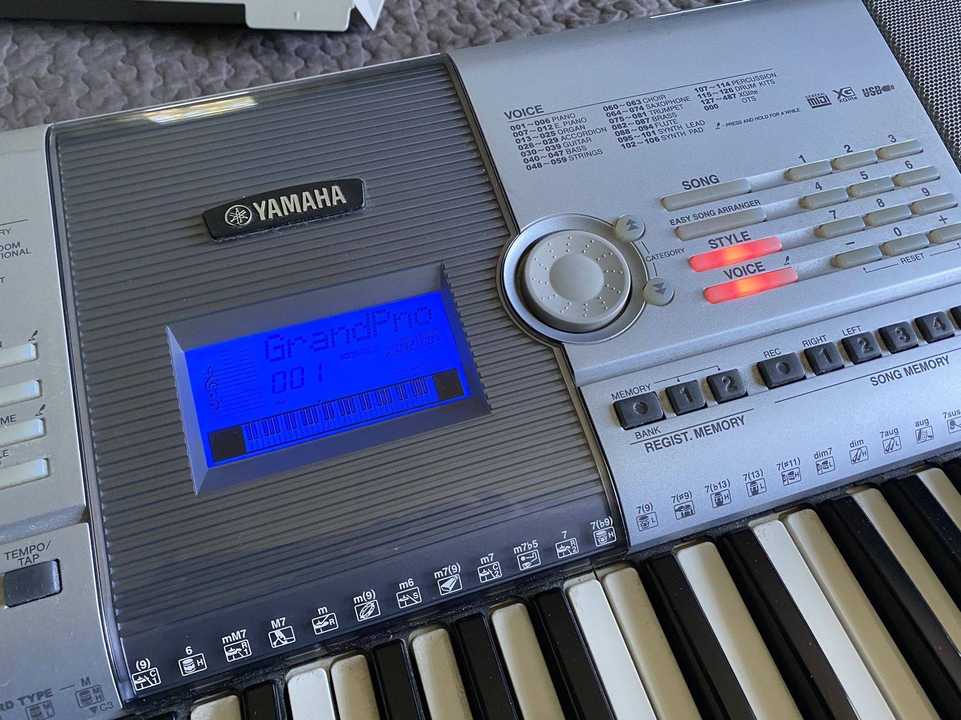 Yamaha PPSR 293 Full Size Keyboard With Keyboard