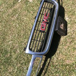 Grill for GMC Sierra 1(contact info removed) It's in perfect condition