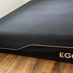 Full Size Ego Home Black Firm 14 in Mattress - Basically Brand New
