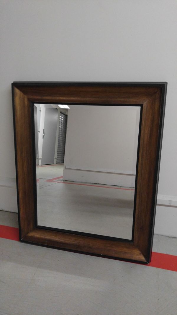 Wood Framed Mirror 30x36 For In Bellevue Wa Offerup