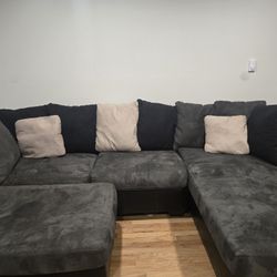 Grey Fabric Couch With Ottoman