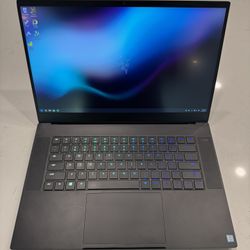 Razer Blade 15 Advanced Gaming Laptop (9750H/RTX 2080)
