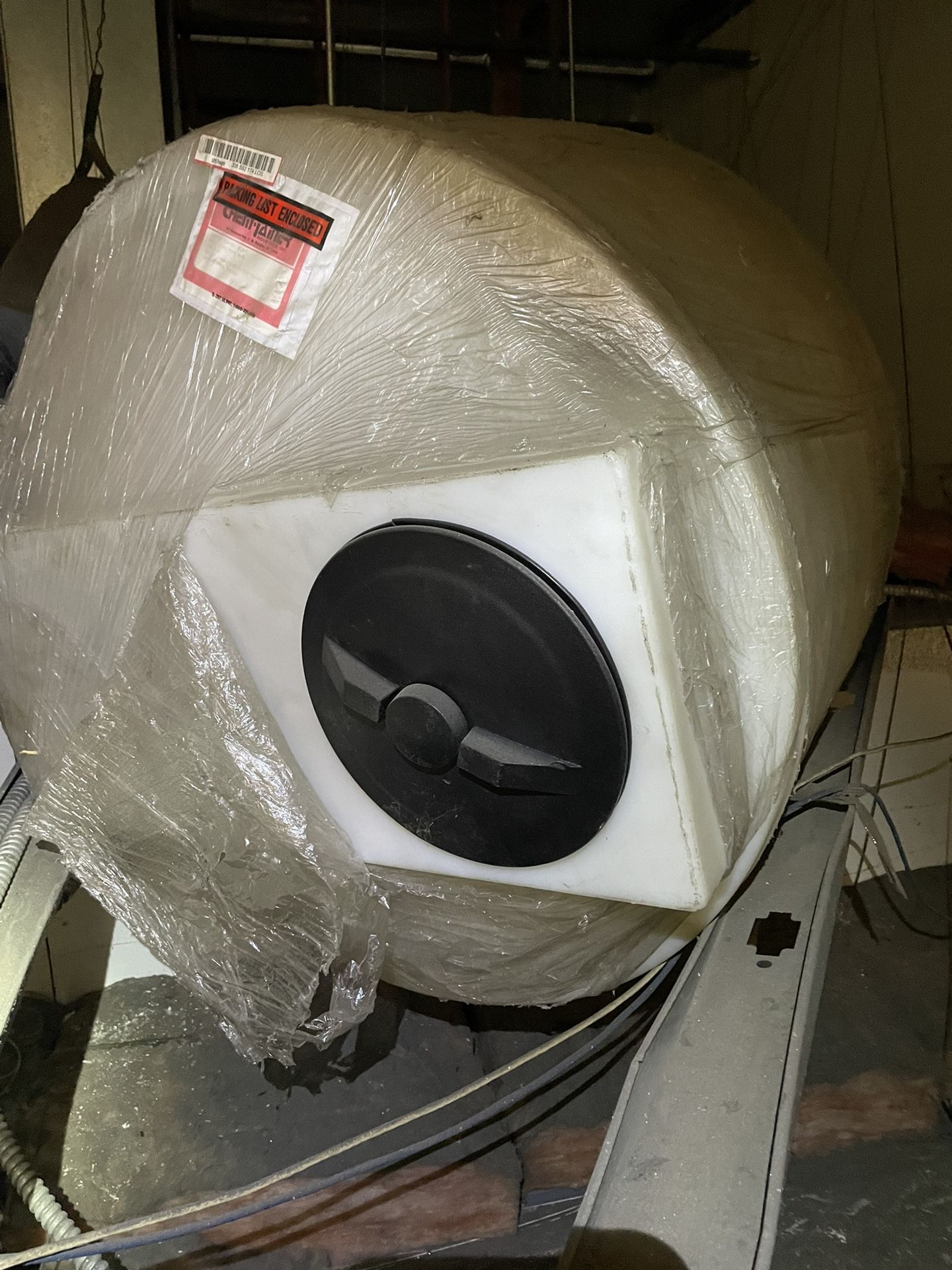 75 Gallon Water Tank 20 Degree Cone Bottom.