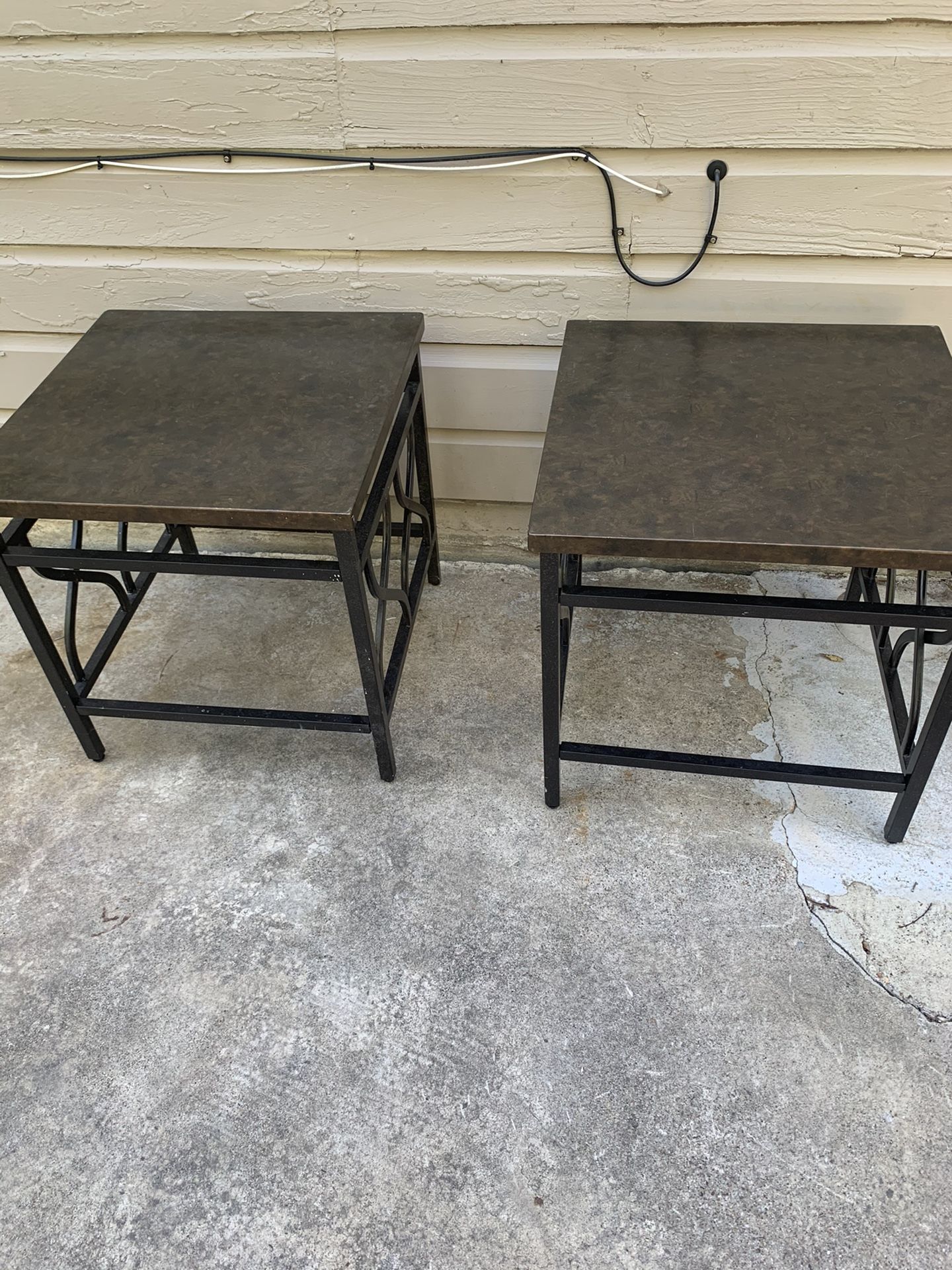 Coffee tables / End tables