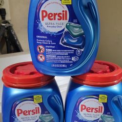 3 Tubs Of Ultra Persil Pacs (42 Count) For $33/$33 Por Los 3